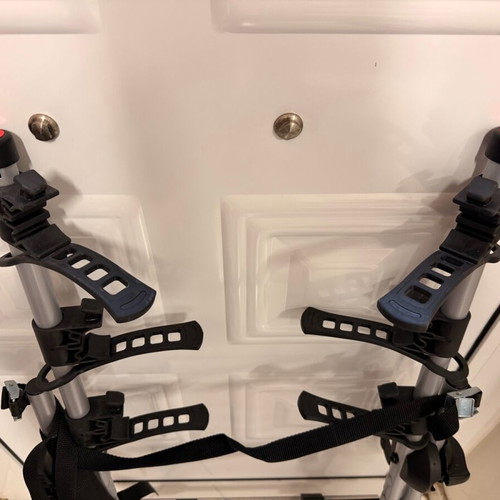 Thule Freeway 968 bike rack for up to 3 bikes