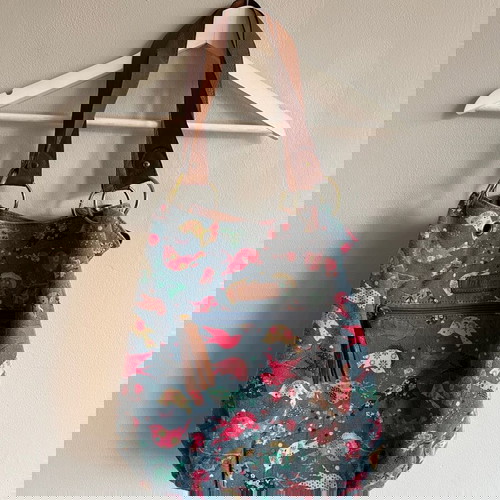 Lee Cooper дамска чанта употребявана, цветна