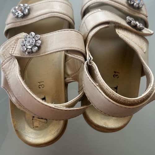 Zara sandals used, size 31, beige