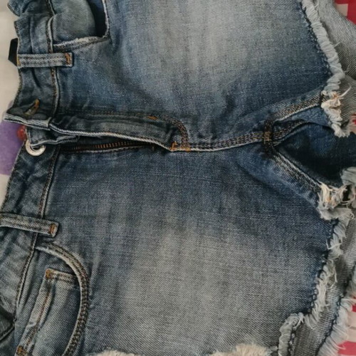 Pack of 3 denim shorts and black one-piece cotton shorts used for girls 11-12