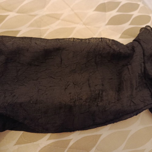 Women's jacket black light with medium sleeve like new, size L