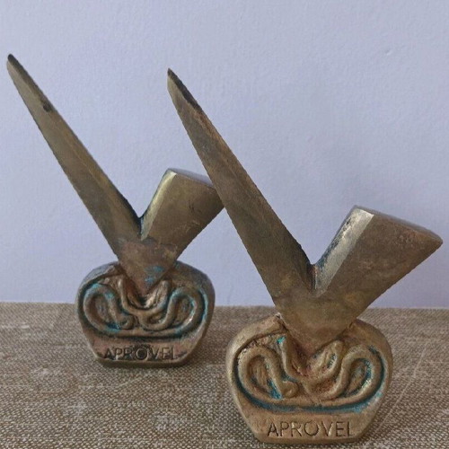 Massive brass Aprovel decorative items used, set of 2