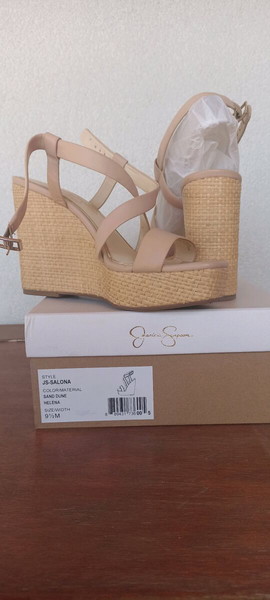 Πλατφόρμες Jessica Simpson καινούριες