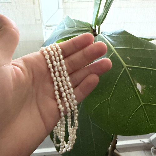 Necklace with genuine freshwater pearls, handmade, new