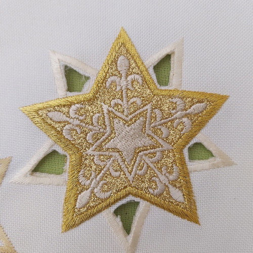 Christmas Table Runner White With Gold Stars 35×175cm