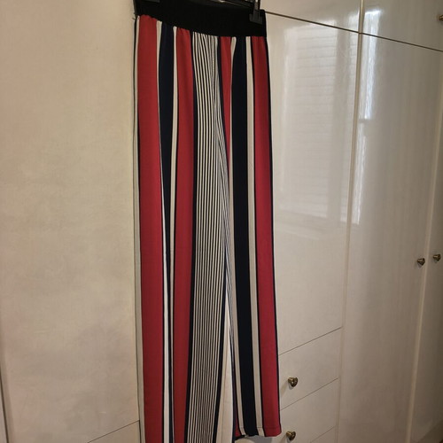 Linen sleeveless top and striped palazzo pants set, blue and red