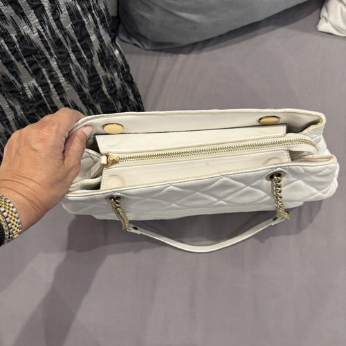 Valentino shoulder bag white like new