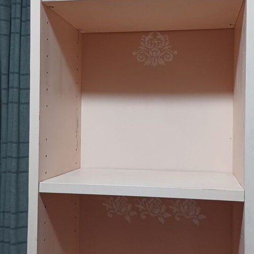 Wooden bookcase column with 5 adjustable shelves, chalk paint and stencil