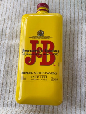 J&B whiskey plastic flask used, collectible