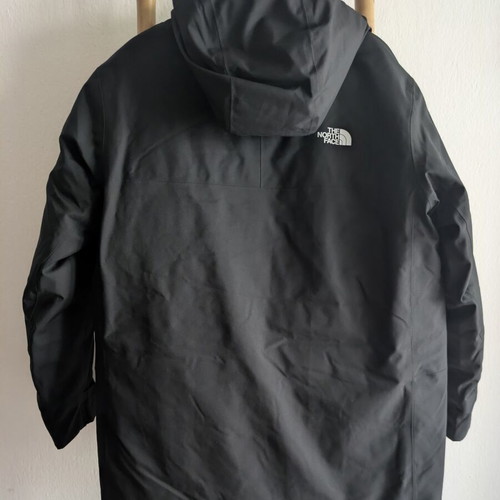 The North Face MTN Range Down Insulated Waterproof Hooded Parka Jacket Size Medium Black New