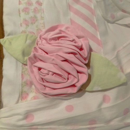 Mosquito net and protective crib bumper set like new