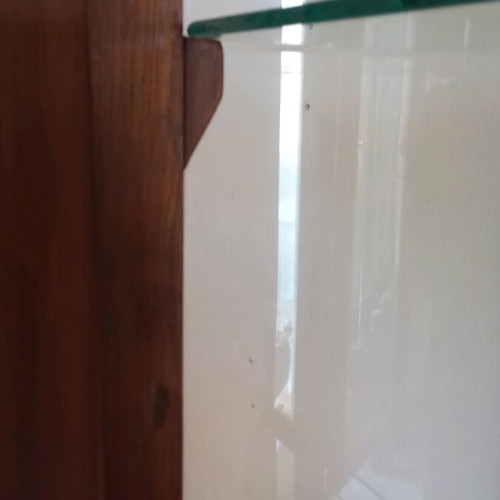 Display cabinet of English origin made of solid wood in excellent condition
