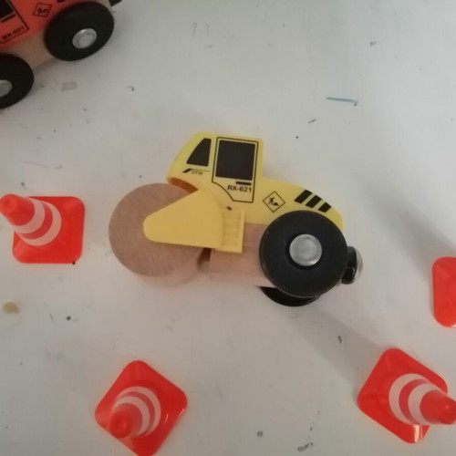 Wooden construction vehicles Lidl like new, excavator, mixer, roller