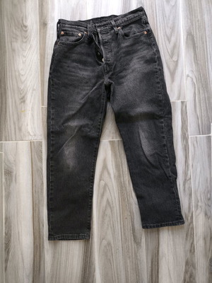 Levi's jeans ανθρακί, μέγεθος M, σχεδόν καινούργια