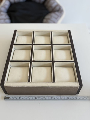 Display tray for watches and bracelets, used, 9 slots