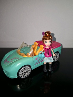 Polly Pocket car used with minor missing parts V3237
