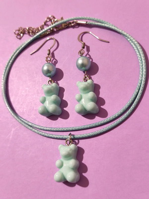 Children's jewelry set earrings and necklace with blue gummy bear new