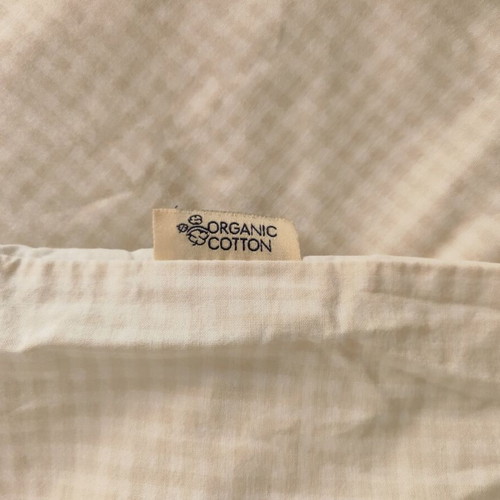 Kentia baby crib set used with quilt and 2 Nef-Nef sheet sets