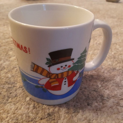 Christmas mug used in excellent condition