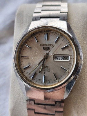 Seiko wristwatch like new, men's