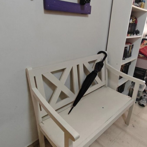 Wooden bench, white with decorative backrest