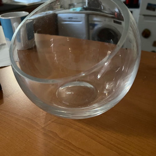 Round glass vase ball from London like new