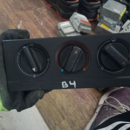 VW Passat B4 air conditioning control