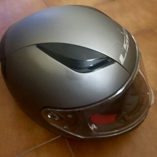 LS2 full-face motorcycle helmet like new, size small