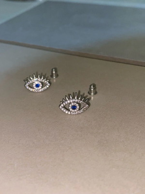Stainless steel earrings new, silver with zircon and blue eye