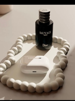 Decorative tray new with ball-shaped design