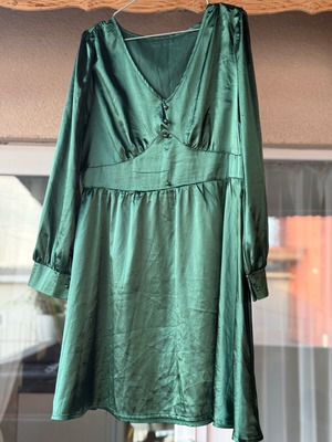зелена рокля XL/XXL