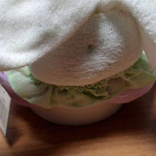 Easter basket like new with decorative fake eggs