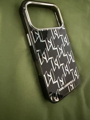 Karl Lagerfeld iPhone 17 Pro case