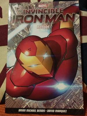 Invincible Iron Man Vol 1 Reboot like new