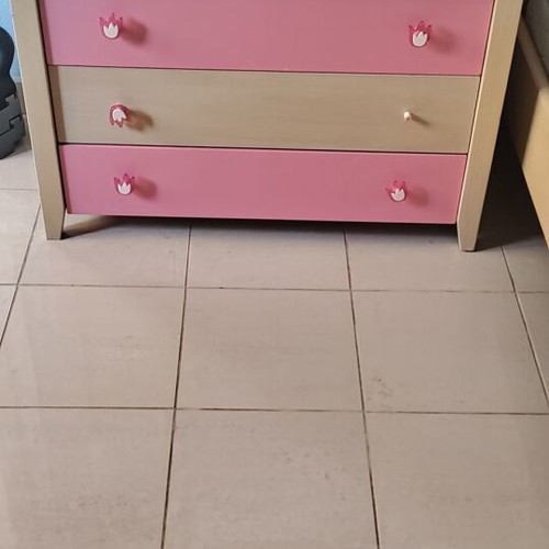 Teen bedroom set with bed, mattress, dresser and mirror