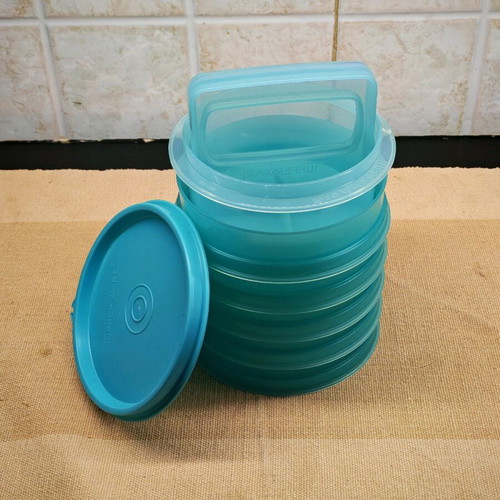 Tupperware Burger Maker like new