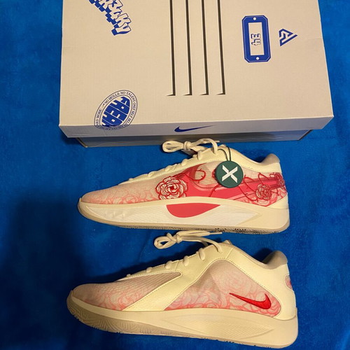 Nike Giannis Zoom Freak 6 "Roses" new athletic shoes size 44.5