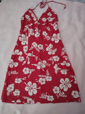 Italian summer dress like new with pockets and belt loops, size S