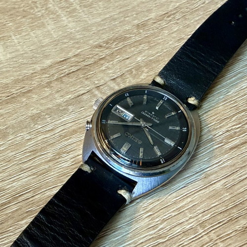 Seiko Bellmatic 4006-6010 vintage wristwatch used, grey dial