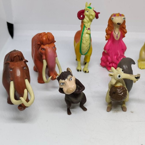 Ice Age collectible figures set of 11, like new