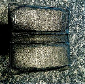 Louis Vuitton wallet black  little used in A' good condition