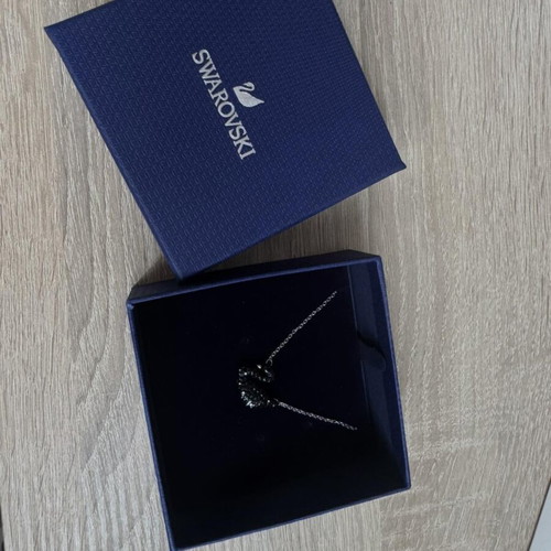 Swarovski necklace black swan new
