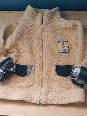 Fleece jacket like new, 2 years old