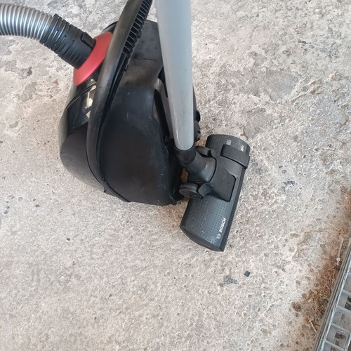 Bosch GL45 vacuum cleaner used