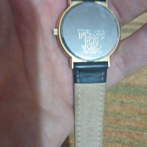 Citizen Quartz vintage wristwatch used, black and gold tone