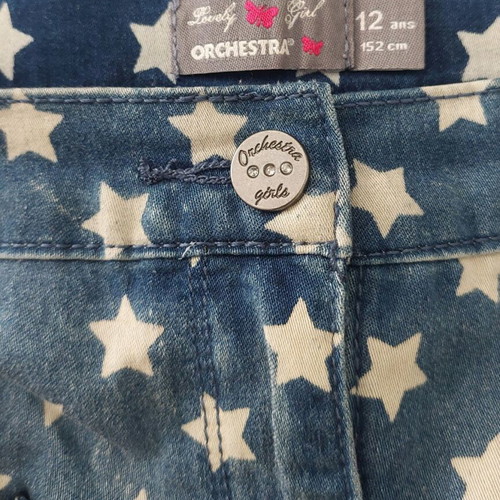 Orchestra skirt for 12-year-old girl blue like new