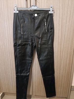 H&M Divided leather pants size 36 like new, black