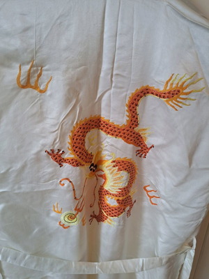 Geisha Costume Golden Dragon 100% silk like new, size M