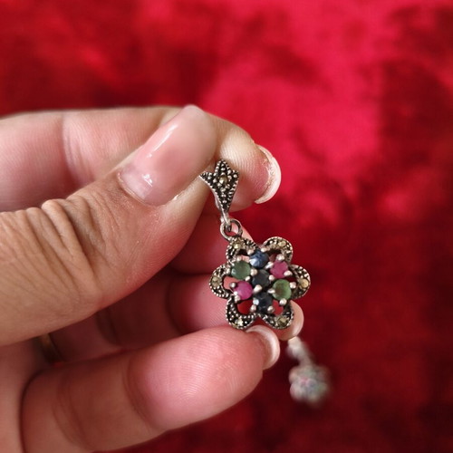 Vintage handmade 925 silver jewelry set with emeralds, rubies, sapphires & marcasite