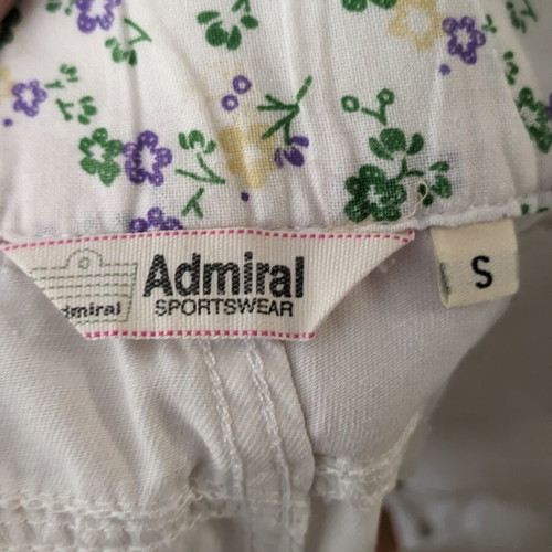 Admiral cotton shorts like new, size S 36 8, white